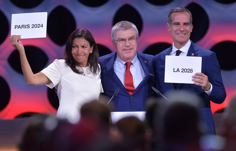 https://img.20mn.fr/1rnPn3ivSjmJGUa7t7QW3A/960x614_anne-hidalgo-pu-retenir-larmes-annonce-officielle-selection-paris-comme-ville-hote-jo-2024-13-septembre-lima