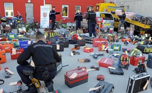 La part d'étrangers mis en cause par la police pour des vols a nettement augmenté en 2012, selon une étude publiée lundi à trois mois des élections municipales et alors que la sécurité est déjà un thème de campagne dans certaines villes.