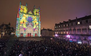 Le spectacle sur le parvis de la cathédrale Saint-Pierre avait attiré 150.000 personnes en 2016