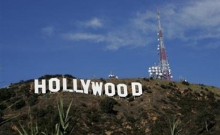 Le "détective des stars" Anthony Pellicano, accusé notamment d'avoir effectué des écoutes téléphoniques illégales au profit de grands noms de Hollywood, a été jugé coupable jeudi par un jury de Los Angeles, a-t-on appris de source judiciaire.