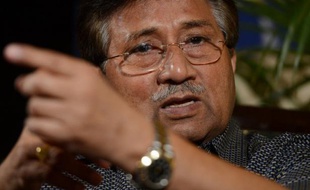 De grands rassemblements annulés, un lancer de soulier, une candidature rejetée dans une circonscription pour les élections et de nouvelles accusations de "trahison": le retour au Pakistan de l'ex-président Pervez Musharraf n'a rien d'une consécration.