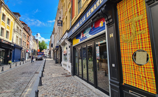 Aucune extension de terrasse n'est possible rue de Gand.