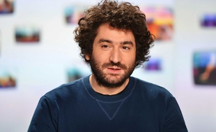 Mouloud Achour, présentateur de «Clique» sur Canal +