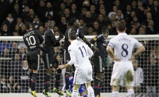 Un doublé de Gareth Bale sur coup franc a permis à Tottenham de battre Lyon (2-1) jeudi à White Hart Lane en 16e de finale aller de l'Europa League, malgré un but venu d'ailleurs de Samuel Umtiti, le jeune défenseur lyonnais.