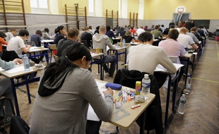 Epreuve du bac de philo au lycée Fustel-de-Coulanges de Strasbourg.