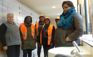 Après un conflit d'une dizaine de jours, les personnels des toilettes des gares parisiennes gardent leurs emplois.