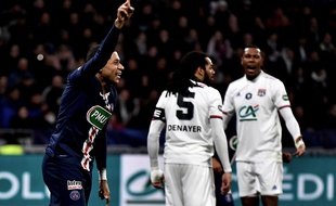 Kylian Mbappé a été impliqué sur quatre des cinq buts parisiens contre l'OL.