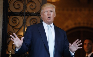 Donald Trump à Palm Beach, le 28 décembre 2016. AP Photo/Evan Vucci, File