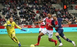 Yunis Abdelhamid face au PSG
