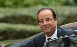 Le président français François Hollande a affirmé jeudi que le sommet européen devait être consacré à la construction d'une union bancaire, et non à l'union budgétaire réclamée par la chancelière allemande Angela Merkel.