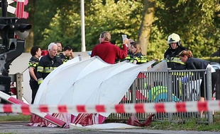 La scène de l'accident, au passage à niveau d'Oss (Pays-Bas), le 20 septembre 2018.