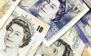 La sortie de la Grande-Bretagne de l'UE pourrait coûter 100 milliards de livres à l'économie britannique