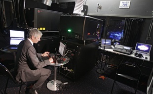 Dans la salle de projection du Kinépolis de Lomme avec le nouveau Laser Ultra.