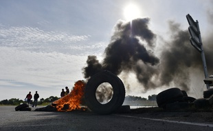 Lors d'une mobilisation devant la raffinerie de Donges, en mai 2016 (illustration)