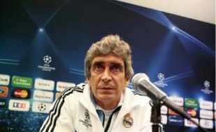 Manuel Pellegrini, entraîneur du Real Madrid, lors d'une conférence de presse, hier.