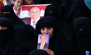 Plus de 12 millions d'électeurs yéménites sont appelés aux urnes mardi pour tourner la page du président Ali Abdallah Saleh, premier dirigeant arabe à négocier son départ, après 33 ans au pouvoir.