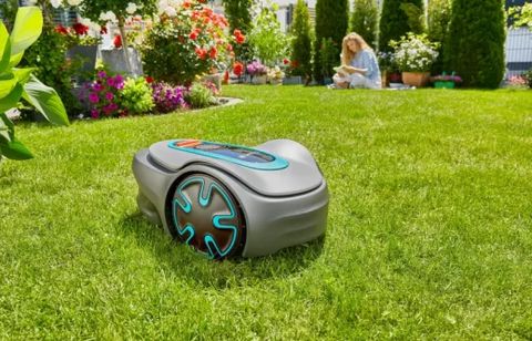 Tondre sans effort ? Le robot connecté GARDENA SILENO Minimo 500 chute à 574,99 € chez Cdiscount (au lieu de 669 €)