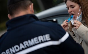 Un test de drogue sur les routes de France. (illustration)