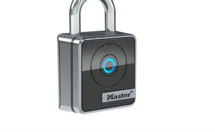 Les premiers cadenas connectés Master Lock seront lancés en octobre 2015.