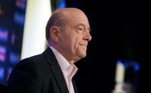 Alain Juppé a déclaré dimanche que les conditions de sa médiation pour la présidence de l'UMP entre Jean-François Copé et François Fillon n'étaient "pas réunies" et que, par conséquent, sa mission était "achevée", dans un communiqué lu dimanche soir à l'AFP par son entourage.
