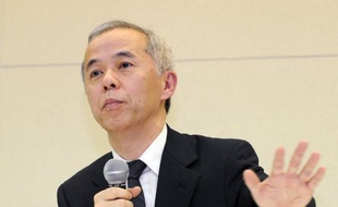 Le gouvernement japonais a ouvert mercredi la voie à une nationalisation de facto de la compagnie d'électricité Tokyo Electric Power (Tepco), dont les finances ont été saccagées par l'accident nucléaire de Fukushima.