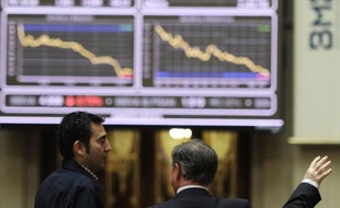 Les banques espagnoles accumulaient dans leurs bilans pour 184 milliards d'euros d'actifs immobiliers problématiques fin 2011, ce qui représente 60% de leur portefeuille, a indiqué vendredi la Banque d'Espagne, révélant les fragilités de ce secteur depuis l'éclatement de la bulle en 2008.