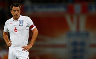 Le défenseur et capitaine de l'équipe d'Angleterre, John Terry, lors d'un match à Wembley contre la Biélorussie, le 14 octobre 2009.