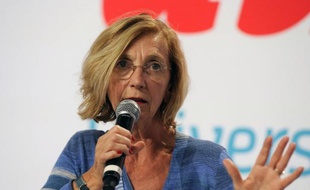La future Banque publique d'investissement (BPI) apportera aux PME des crédits à l'exportation, afin de faire face notamment à la concurrence de l'Allemagne, qui est "mieux organisée", a annoncé lundi la ministre française du Commerce extérieur, Nicole Bricq, sur la radio Europe 1.