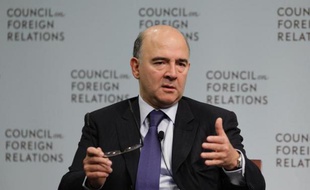 Le ministre de l'Economie et des Finances, Pierre Moscovici, a assuré lundi qu'aucune décision n'avait été prise concernant l'éventuelle prolongation de 10 ans de la durée de vie des centrales nucléaires françaises.