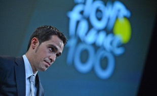 Le coureur espagnol Alberto Contador, lors de la présentation du Tour de France 2013, le 24 octobre 2012.
