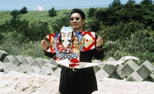 Takeshi Kitano dans Hana-Bi qu'il a réalisé