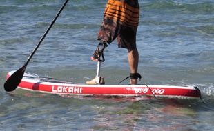 Initiation au surf et paddle pour amputés à Sanary-sur-Mer (Var) le 5 octobre 2016
