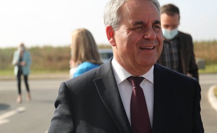 Xavier Bertrand, à Dechy le 16 septembre 2021.