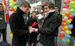 La ville de Grenoble avait déjà célébré de faux mariages pour tous en janvier.
