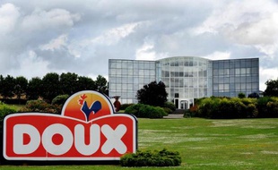 Le siège du groupe volailler, Doux à Chateaulin qui va être racheté à 25% par le saoudien Almunajem