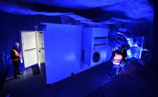 Un datacenter démonstrateur a été installé par le consortium Deepdata dans une galerie souterraine près de Saumur.