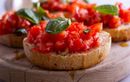 Pain grillé-minute façon tostada espagnole à la tomate fraîche : la tartine ensoleillée et croustillante qui fait plaisir à tous