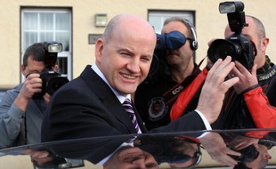 Les Irlandais votaient jeudi pour élire un nouveau président, un poste essentiellement honorifique brigué par sept candidats très différents, dont trois seulement sont issus de "l'establishment politique" traditionnel tenu pour responsable d'un déficit record du pays.