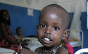 La malnutrition tue chaque année 5 millions d'enfants, avant leur cinq ans, selon MSF.