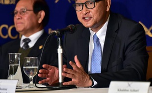Sam Rainsy à Tokyo le 10 novembre 2015