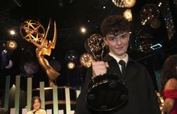 La série phénomène « Adolescence » encensée aux Emmy Awards