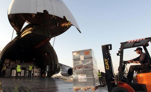 Le groupement médico-chirurgical déployé par la France pour venir en aide aux réfugiés syriens est arrivé tôt dimanche matin à Zaatari, à la frontière jordano-syrienne, et est désormais opérationnel, a indiqué à l'AFP le ministre de la Défense, Jean-Yves Le Drian.