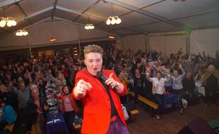 Nico Names en plein show.