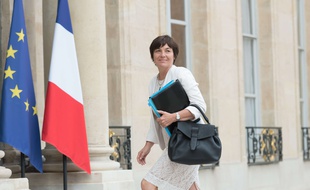 La ministre des Outre-Mer, Annick Girardin, risque de perdre son poste au gouvernement si elle ne remporte pas les législatives à Saint-Pierre-et-Miquelon.