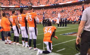 Brandon Marshall s'est agenouillé lors du match d'ouverture de la NFL en 2016