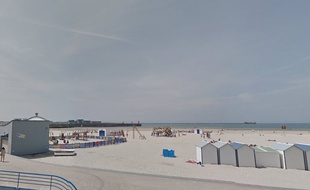 La plage de Boulogne-sur-Mer (port)