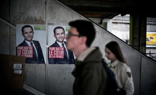 Le conseil citoyen de Benoît Hamon propose à des électeurs tirés au sort de conseiller Benoît Hamon.