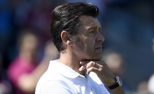 Hubert Fournier, l'entraîneur de Lyon, le 1er août 2015, à Montréal contre le PSG.