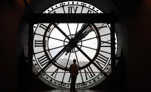 La modification du système du Temps universel, établi il y a 40 ans pour calquer l'heure atomique sur l'heure solaire, a été repoussée aux calendes grecques jeudi à Genève, aucun consensus n'ayant pu se dégager à ce propos lors de l'Assemblée des radiocommunications, organisée par l'UIT (Union internationale des télécommunications).