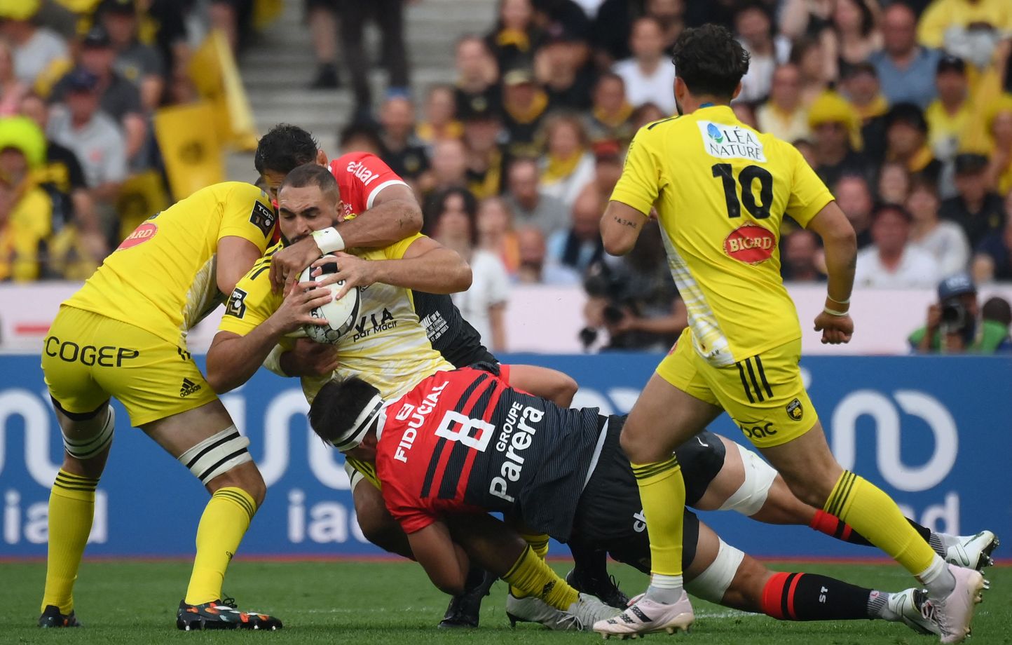 Les Rochelais affrontent le Stade Toulousain en finale du Top 14. 